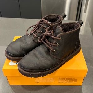 UGG Mens Neumel Leather Boot